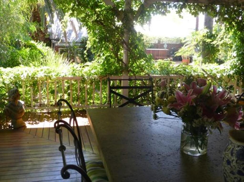 Lakeside Bed & Breakfast Perth Exterior photo